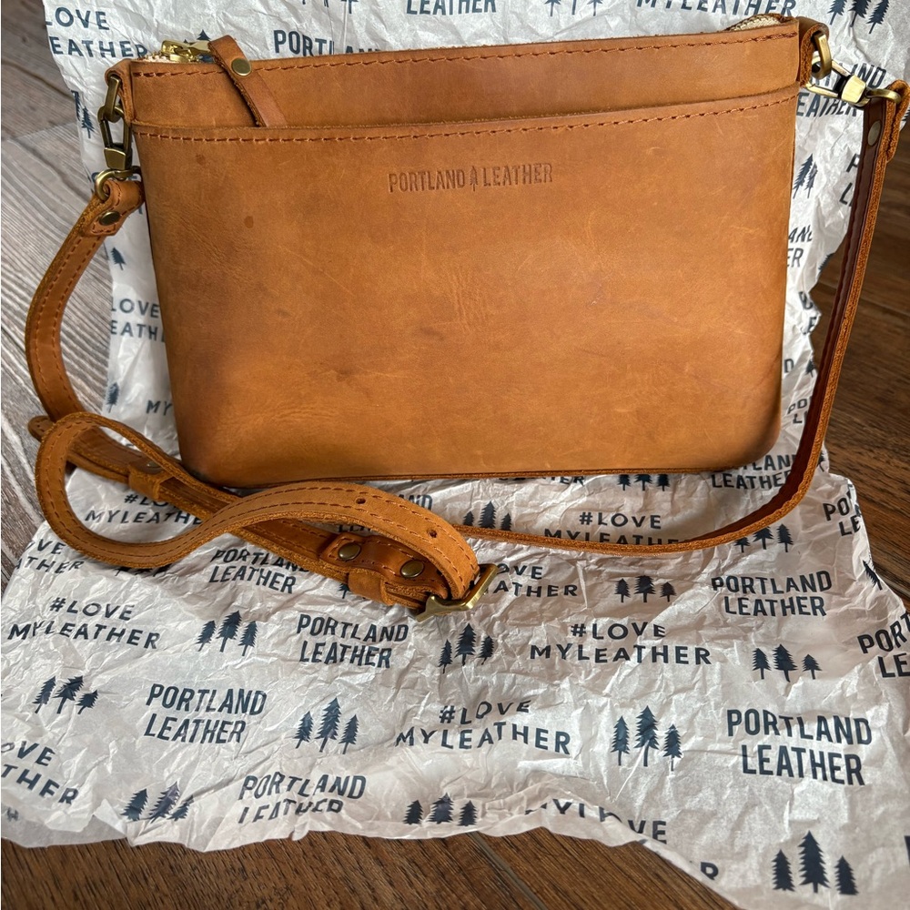 Portland Leather Goods Dakota Classic Poppy Crossbody Bag with Adjustable Strap